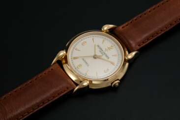 VACHERON CONSTANTIN, YELLOW GOLD, LES HISTORIQUES WITH "COW HORN" LUGS, REF 48003/000J-3