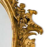 A ROCOCO REVIVAL GILTWOOD AND COMPOSITION MIRROR - фото 3
