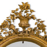 A ROCOCO REVIVAL GILTWOOD AND COMPOSITION MIRROR - photo 4