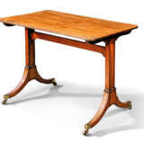 A LATE GEORGE III MAHOGANY CENTRE OR WRITING TABLE - photo 2