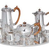 Willson, Walter. AN ELIZABETH II SILVER EIGHT-PIECE TEA AND COFFEE SERVICE - photo 1