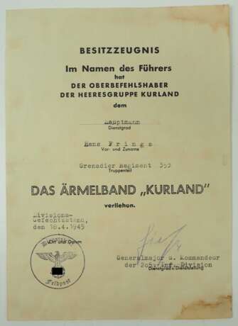 Ärmelband "KURLAND" Urkunde für einen Hauptmann des Grenadier-Regiment 353. - Foto 1