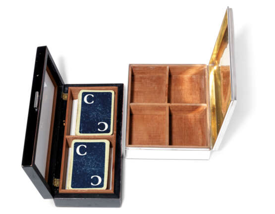 AN AMERICAN CIGARETTE BOX, A SILVER-PLATE MOUNTED WOOD CARD BOX AND EIGHT AMERICAN COUNTER DISHES - фото 3