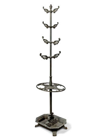 A WILLIAM IV BLACK-PAINTED CAST-IRON HALL STAND - photo 2