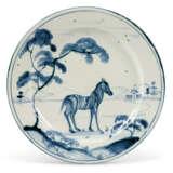 TEN ISIS BLUE AND WHITE DELFT-STYLE `EXOTIC ANIMAL` PLATES FOR COLEFAX AND FOWLER - photo 4