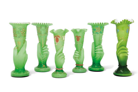 A GROUP OF SIX GREEN AND GILT GLASS TULIP-VASES - photo 1