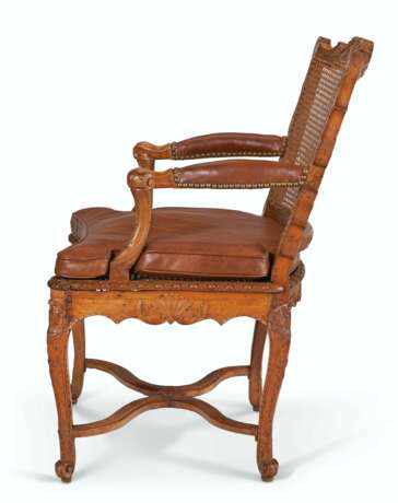 A PAIR OF REGENCE BEECHWOOD CANED FAUTEUILS - photo 4