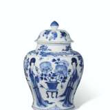 A CHINESE BLUE AND WHITE PORCELAIN JAR AND COVER - photo 3