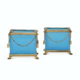 A PAIR OF FRENCH ORMOLU-MOUNTED BLUE-OPALINE GLASS CACHE-POTS - фото 2