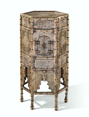 A PAIR OF 'CAIROWARE' SILVERED-METAL, BRASS, AND COPPER-INLAID SIDE TABLES - photo 2