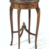 A FRENCH ORMOLU-MOUNTED MAHOGANY, KINGWOOD AND SATINE PARQUETRY GUERIDON - фото 3