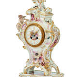 A BERLIN (K.P.M.) PORCELAIN FIGURAL CLOCK AND STAND - фото 2