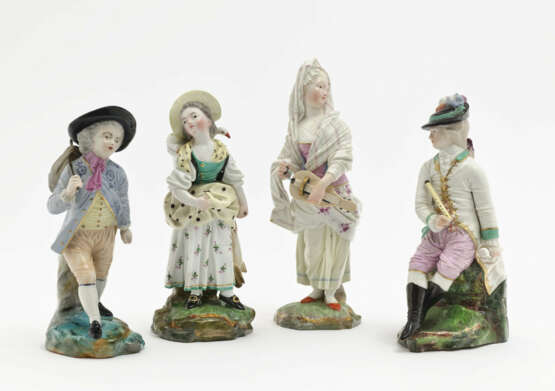 Mädchen mit Leier, sitzender Kavalier mit Oboe, Bauernjunge und Bauernmädchen, Höchst, 2. Hälfte 18. Jahrhundert und später - фото 1