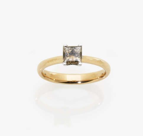 Ring mit einem Diamanten in Fancy Brown, Belgien Ringschiene: - Foto 1