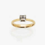 Ring mit einem Diamanten in Fancy Brown, Belgien Ringschiene: - photo 1