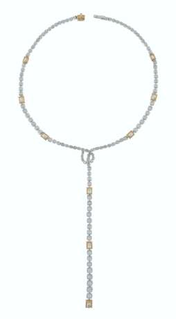 GRAFF COLORED DIAMOND AND DIAMOND LARIAT NECKLACE - photo 3