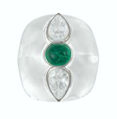 SUZANNE BELPERRON EMERALD, DIAMOND AND ROCK CRYSTAL &#39;ROOF&#39; RING
