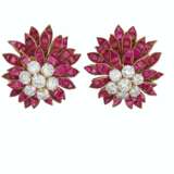 VAN CLEEF & ARPELS RUBY AND DIAMOND EARRINGS - Foto 1