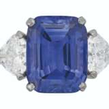 COLOR CHANGE SAPPHIRE AND DIAMOND RING - photo 1