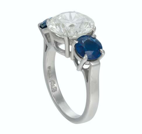 DIAMOND AND SAPPHIRE RING - photo 2