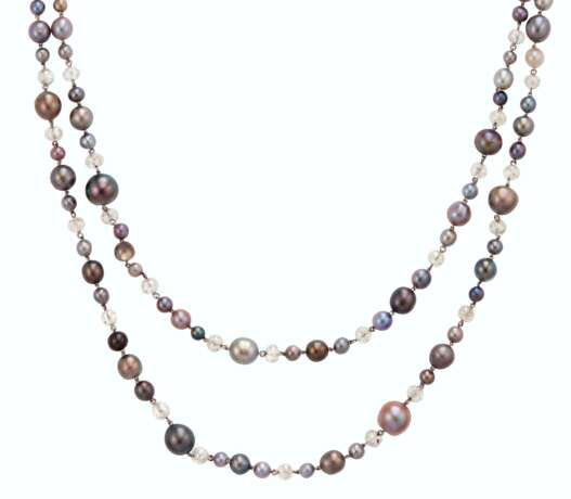 SINGLE-STRAND NATURAL PEARL AND DIAMOND NECKLACE - photo 1