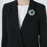 EMERALD AND DIAMOND CLIP-BROOCH - Foto 3