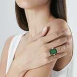 EMERALD AND DIAMOND RING - Foto 4