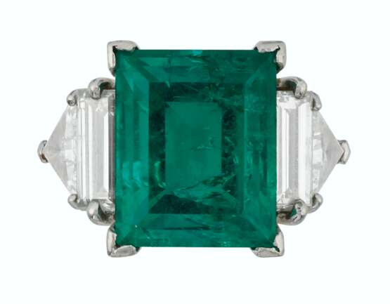 EMERALD AND DIAMOND RING - Foto 1