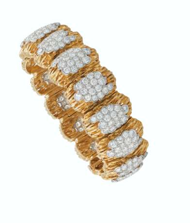 VAN CLEEF & ARPELS DIAMOND AND GOLD BRACELET - фото 3