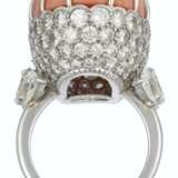 HARRY WINSTON CORAL AND DIAMOND RING AND PAIR OF UNSIGNED DROPS - photo 4
