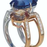 COLORED SAPPHIRE, SAPPHIRE AND DIAMOND RING - фото 2