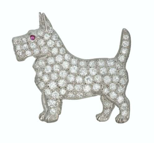 CARTIER DIAMOND AND RUBY DOG BROOCH - photo 1