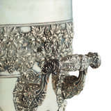 A PAIR OF GEORGE IV SHEFFIELD-PLATED MONUMENTAL TWO-HANDLED JARDINIERE VASES - photo 7