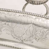 Smith, Benjamin. A PAIR OF GEORGE III SILVER ENTREE-DISHES AND COVERS - photo 4