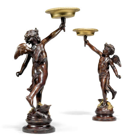 A PAIR OF PATINATED, PARCEL-GILT AND LACQUERED BRONZE FIGURAL TORCHERES - photo 2