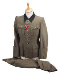 Waffen-SS: Uniform eines SS-Offiziers.