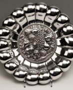 Autriche. Silver 800 Plate with Fruit Decoration Vienna Diana Head Mark Made, circa 1890