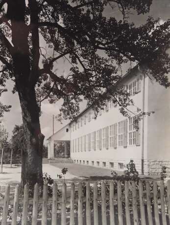 Albert Schaumann / Adolf Lazi - Evangelischer Kindergarten in Möhringen. - фото 1