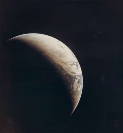 NASA. First color photograph of the whole Planet Earth, November 9, 1967 - фото 1