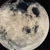 NASA. Two of the earliest photographs of the moon from a perspective not visible on Earth, December 21-27, 1968 - фото 3