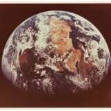 NASA. Earth seen from the spacecraft at mid distance of the Moon, July 16-24, 1969 - Foto 1
