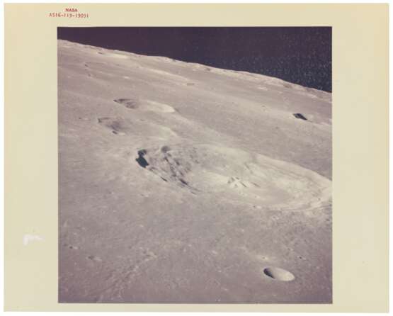 NASA. A miscellany of NASA photographs, including the Apollo 15 lunar rover; lunar craters seen from Apollo 16; Harrison Schmitt's moonwalk and the "Blue Marble" from Apollo 17, July 26, 1971-December 19, 1972 - Foto 5