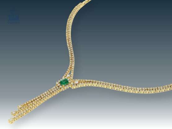 Kette/Armband/Ohrschmuck: modernes, hochfeines Smaragd/Brillant-Schmuckset aus 18K Gold, ca. 2,65ct Brillanten - Foto 3