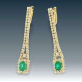 Kette/Armband/Ohrschmuck: modernes, hochfeines Smaragd/Brillant-Schmuckset aus 18K Gold, ca. 2,65ct Brillanten - фото 6