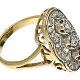 Ring: antiker Goldschmiedering, vermutlich aus der Zeit des Art déco, sehr schöner Brillantbesatz - фото 2