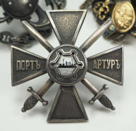 Russland: Regimentsabzeichen - 8 Exemplare. - Foto 2
