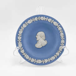 Jewelry plate &quot;Shakespeare&quot;. Wedgwood, England, biscuit china, handmade, 1950-1969