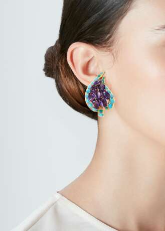 AMETHYST AND TURQUOISE EARRINGS AND BROOCH - Foto 2