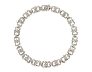 DIAMOND AND WHITE GOLD NECKLACE
