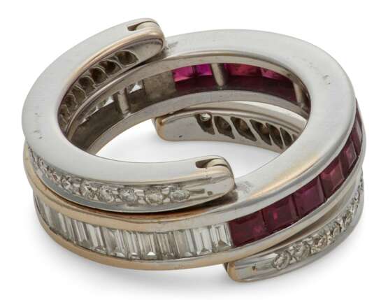 DIAMOND AND RUBY RING - фото 4